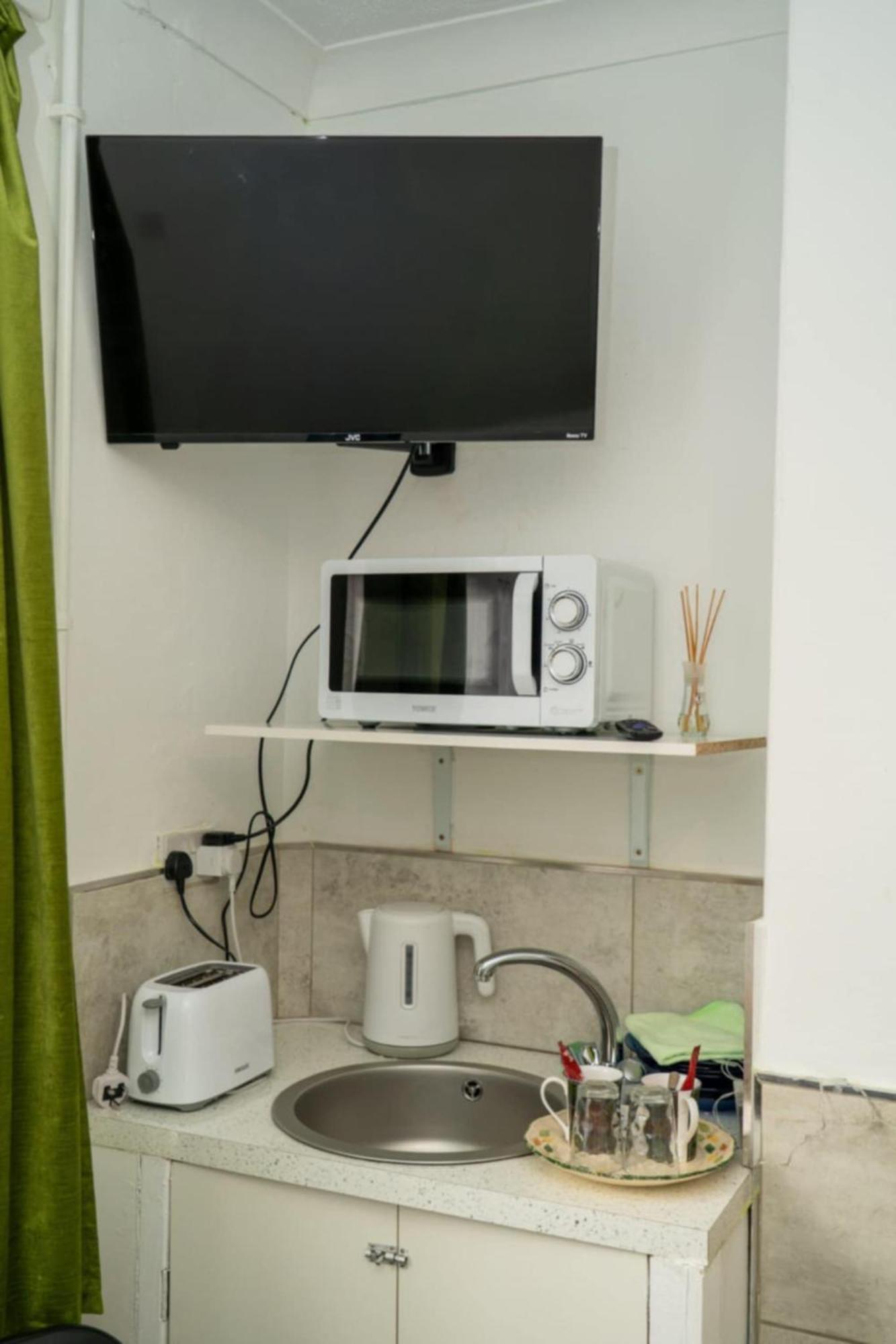 Amarillys Guest House 普雷斯顿 外观 照片